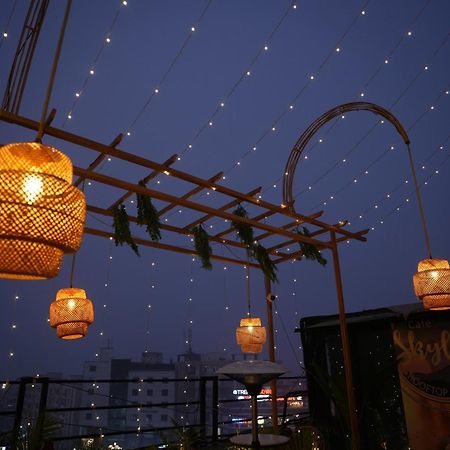 Hotel Silkhouse Premier Danapur ภายนอก รูปภาพ