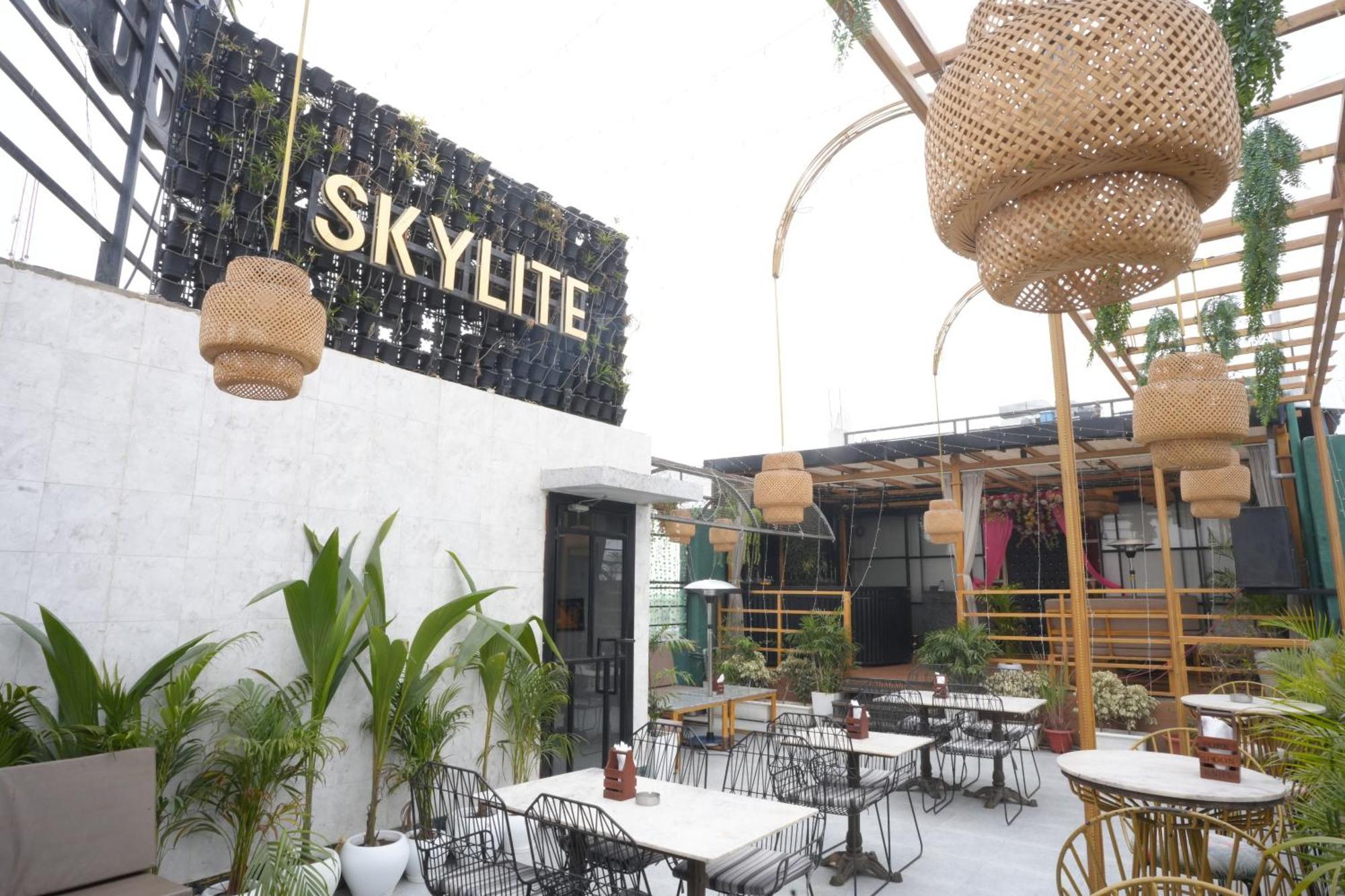 Hotel Silkhouse Premier Danapur ภายนอก รูปภาพ