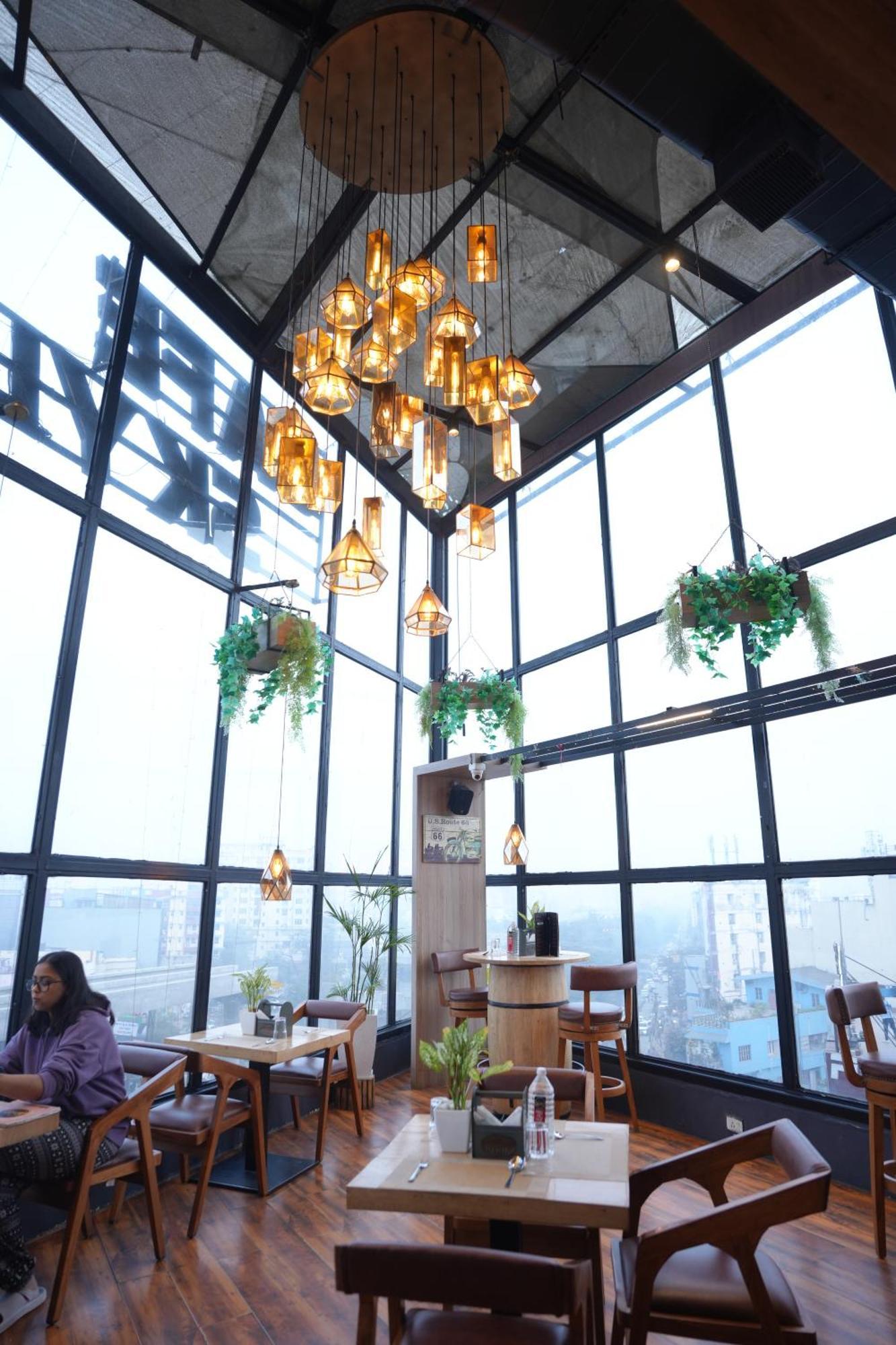 Hotel Silkhouse Premier Danapur ภายนอก รูปภาพ